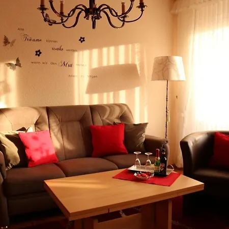 Haus Am Glaseberg Apartamento *
